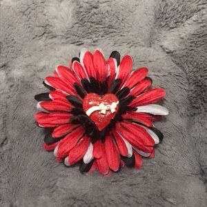 4/$12 Flower Hair Clip with Heart